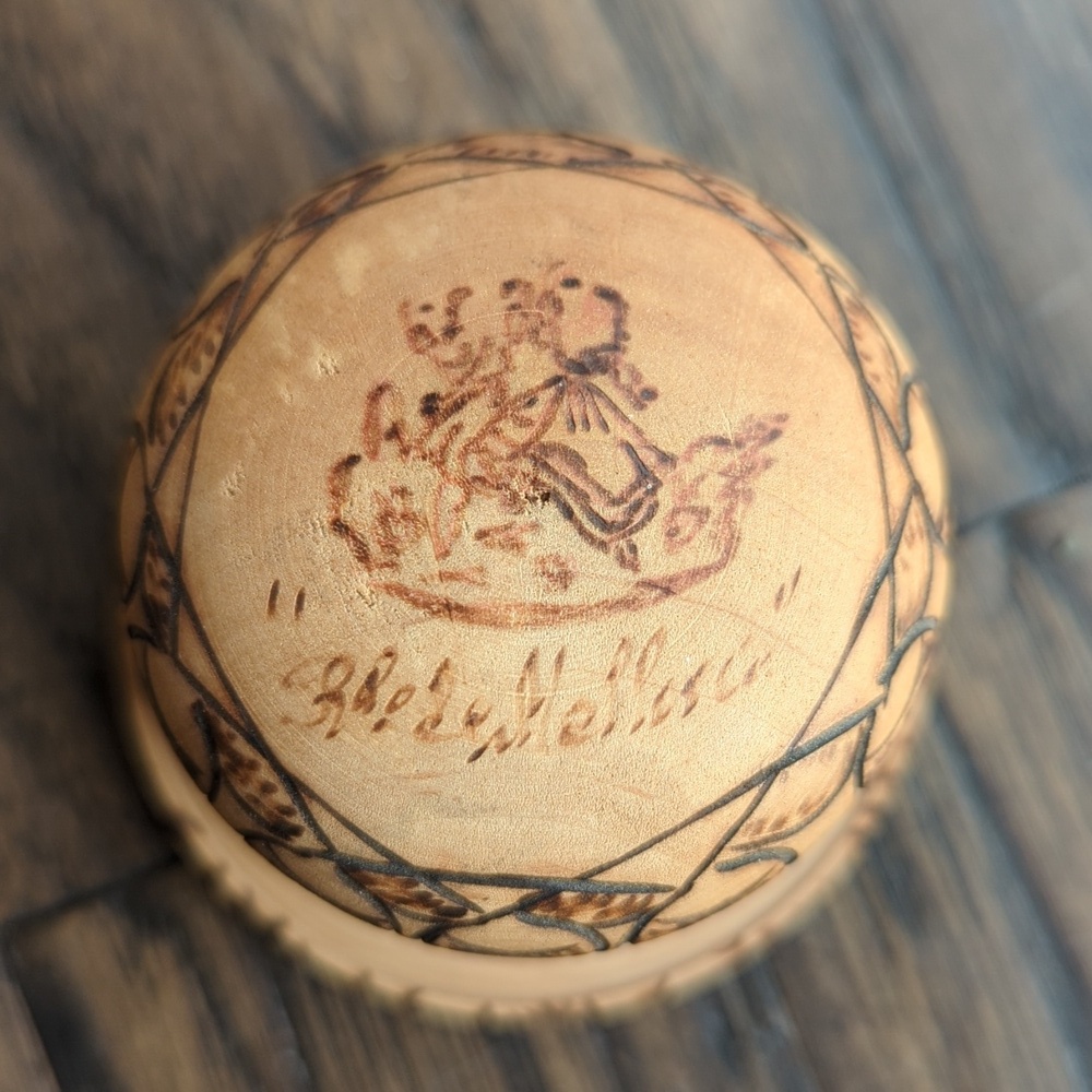 Miniature Tea Set With - Picture 9 of 11